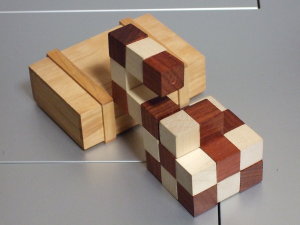 木のパズル