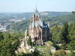 Drachenburg城