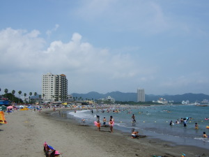 鴨川の前原海水浴場