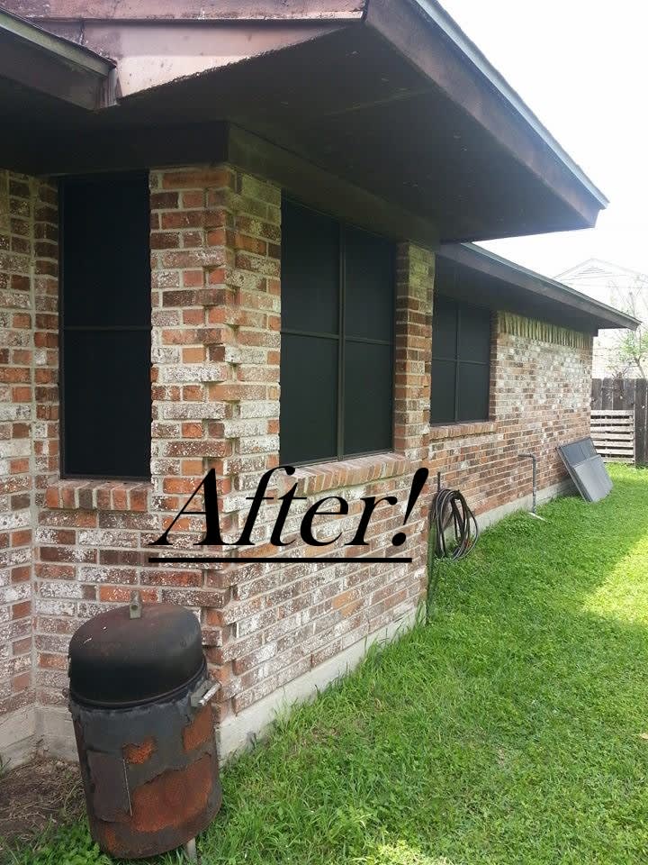 Solar screen installation