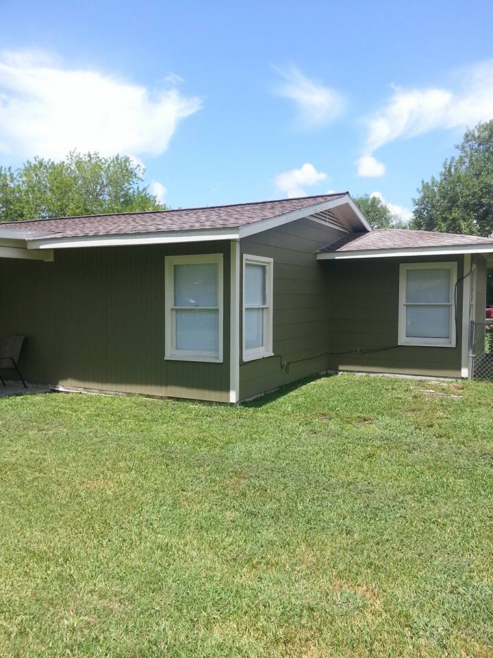 Green Home before solar screens