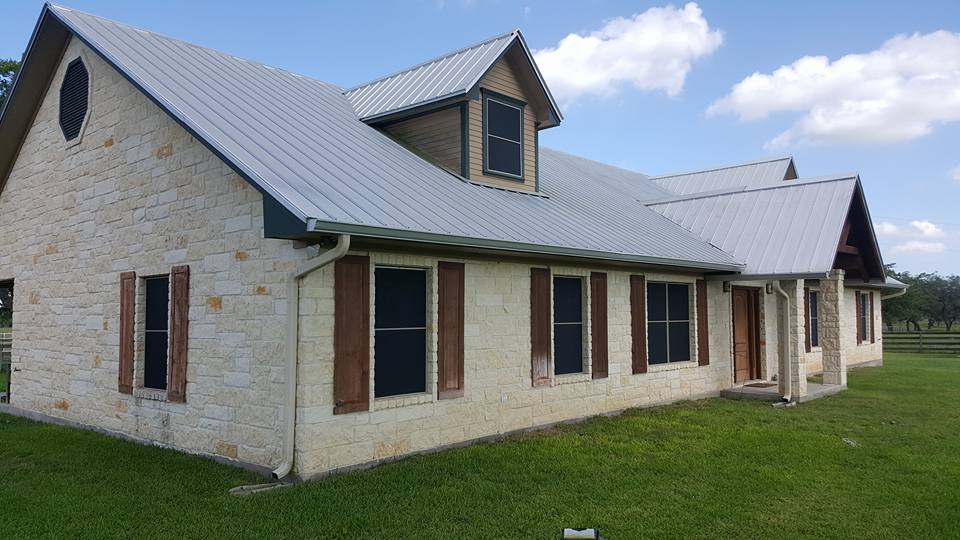 Solar screen installation