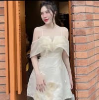 Váy ngắn trễ vai đính hoa chất tafta sang trọng nữ đi tiệc tại Đà Nẵng size M