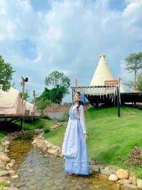 Set váy cô gái hà lan kèm nón và chân váy dáng dài chụp ảnh farm đi chơi đi tiệc tại Đà Nẵng size L