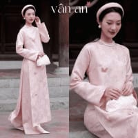 Áo dài hồng đính bướm cổ tròn đi tiệc tại Đà Nẵng size M