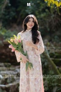 Áo dài hồng kim sa hoa nhí đi tiệc tại Đà Nẵng size M