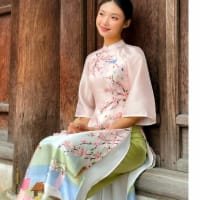 Aó Dài Cách Tân Thi Thi đính kết hoa nổi đi tiệc tại Đà Nẵng size M