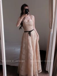 Jolie Loft Váy LOBSTER dress  nude sang chảnh đi tiệc tại Đà Nẵng size L