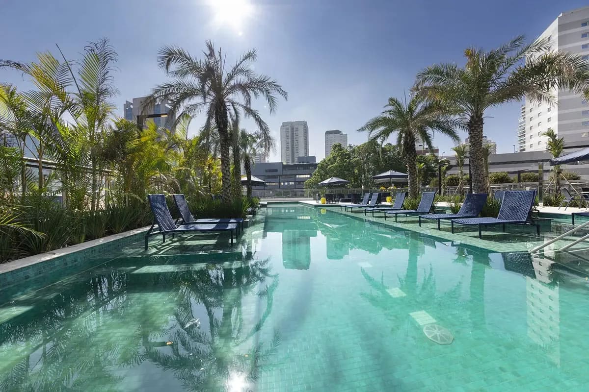 one-di-apartamento-edge-itaim-piscina