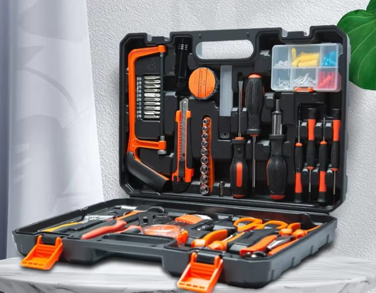 Pro Fix 102 piece Home & Auto Tool Kit - Image 1