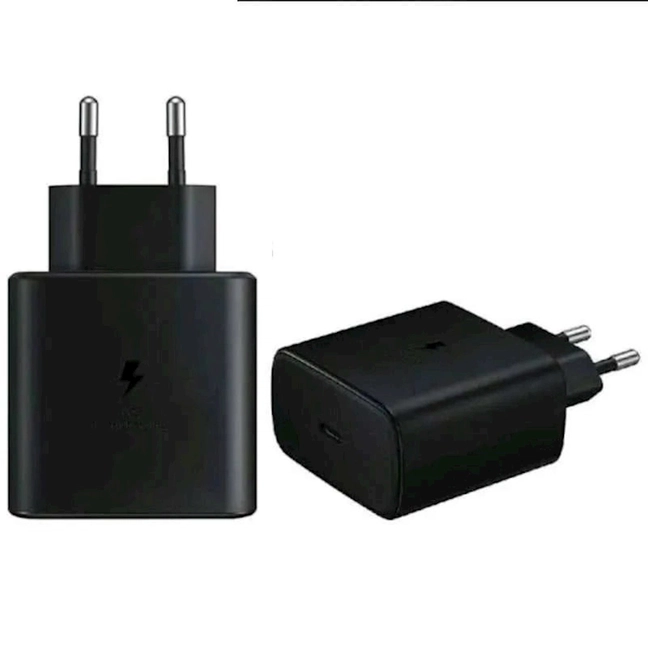 45W USB-C PD Adapter (Qara)