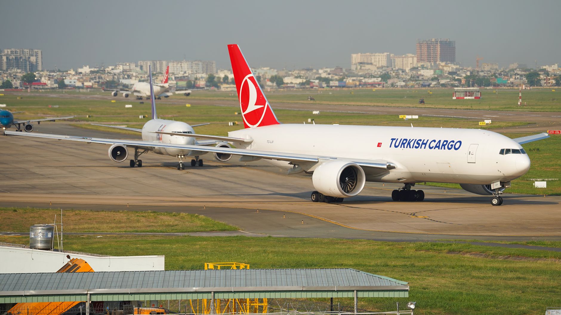 Air Cargo from Turkey to Iraq: Tarifas y Tiempos de Tránsito