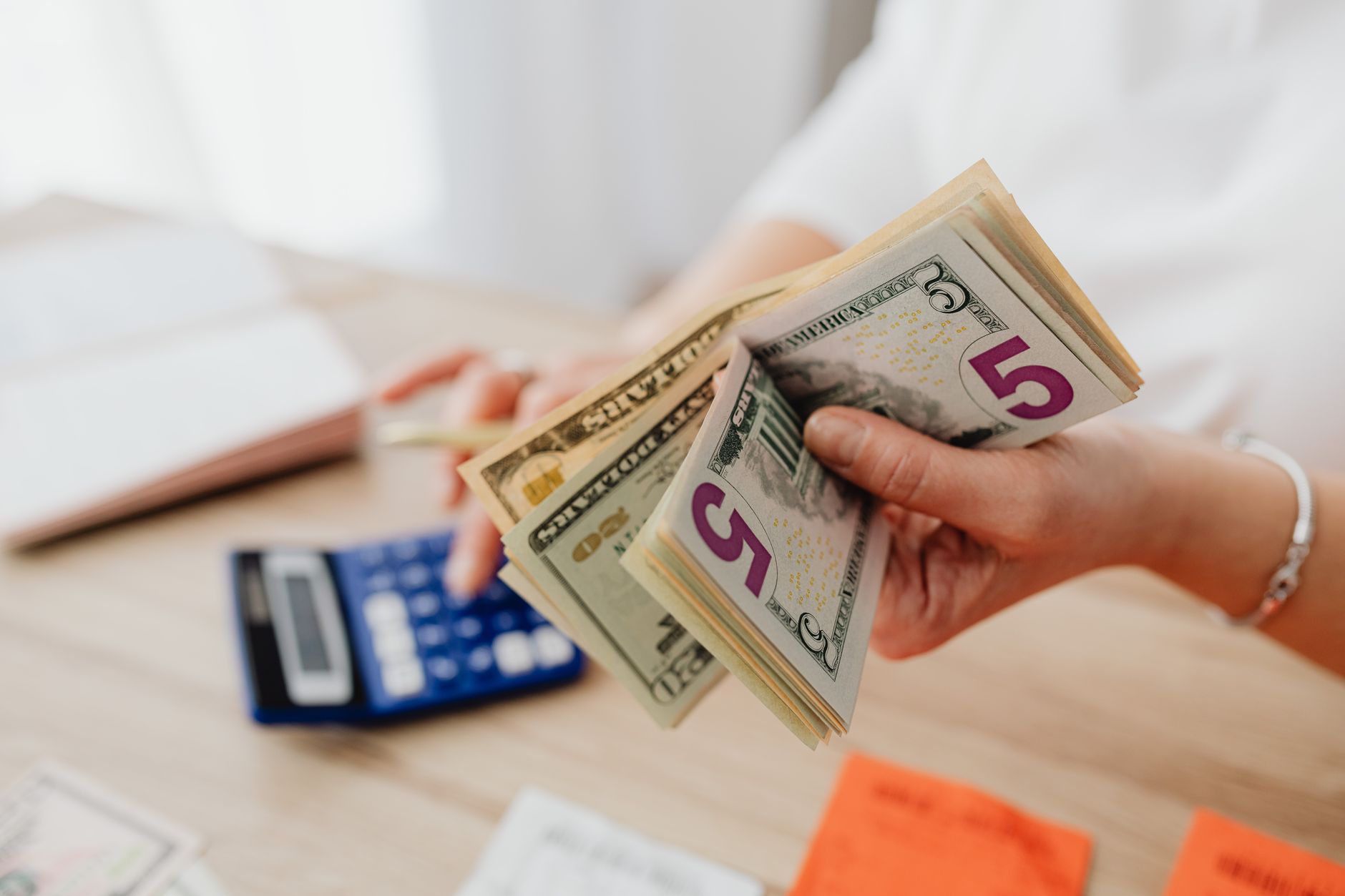 Cutting Marketing Costs for SMEs: How AI Automation Outperforms Traditional Agency Retainers