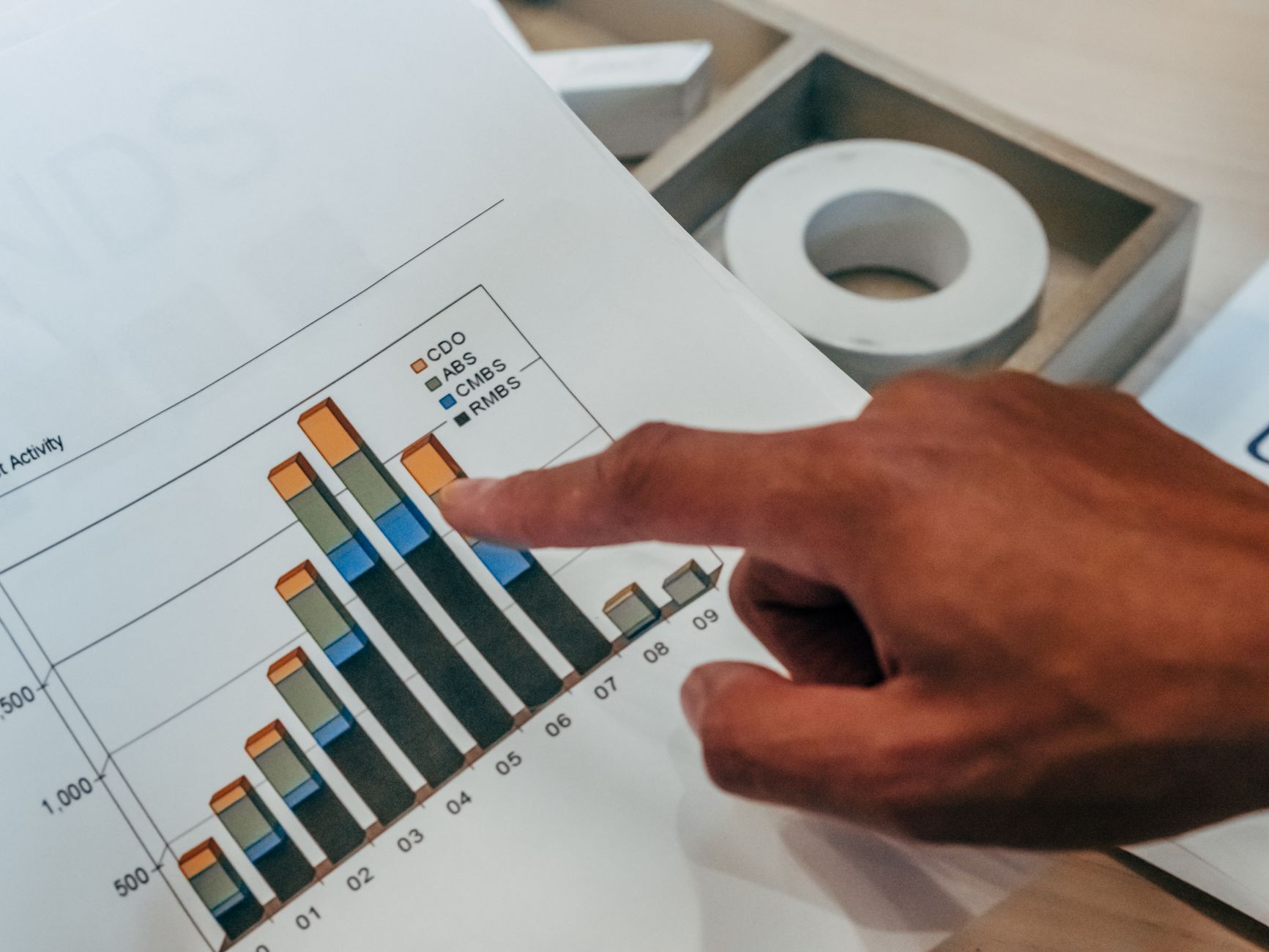 Réduire les Coûts Marketing : Pourquoi l'Automatisation IA surpasse l'Agence Traditionnelle pour les