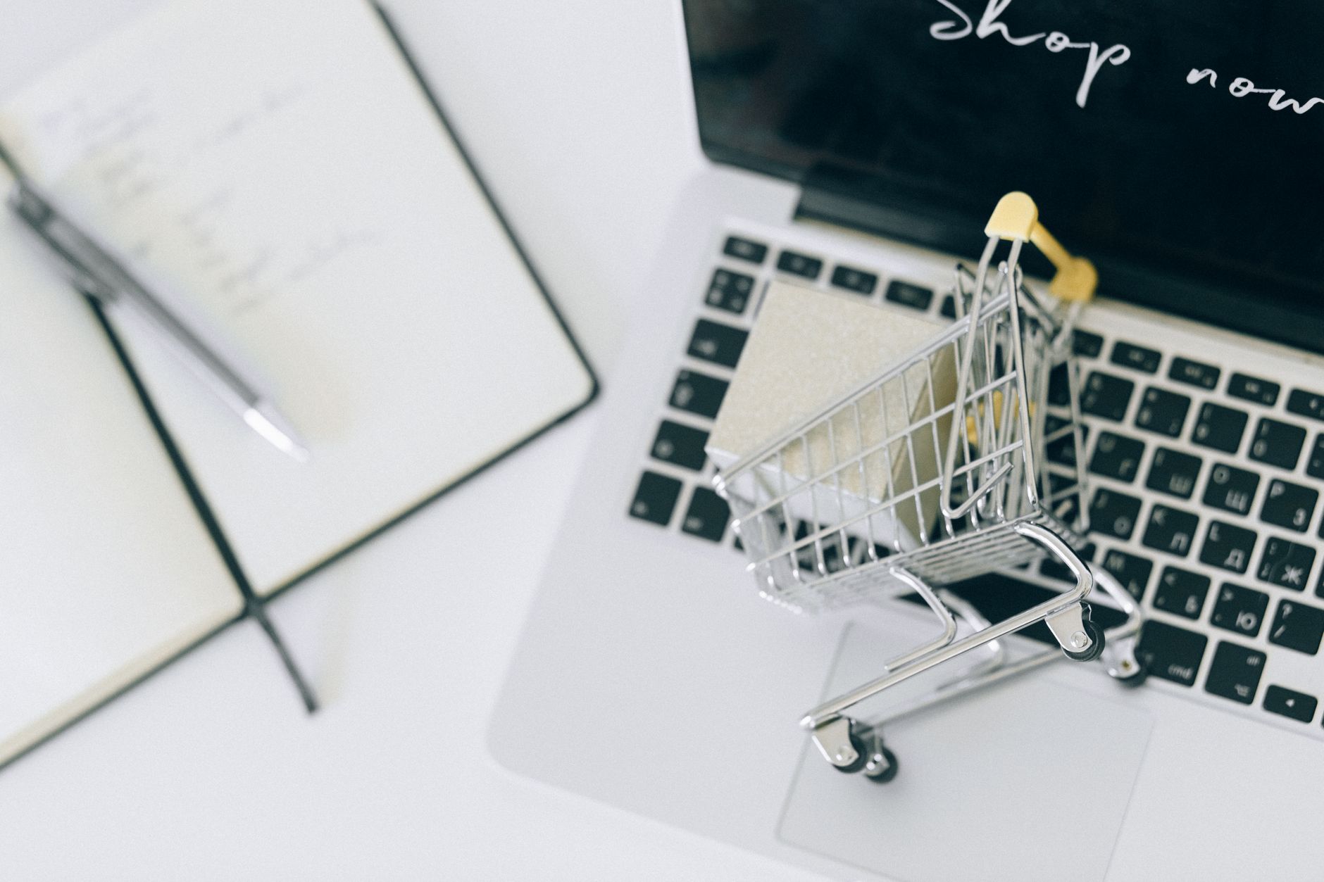 E-commerce : Comment automatiser votre marketing omnicanal sans perdre l'âme de votre marque ?