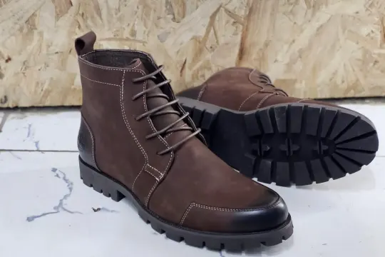 Leather shoes