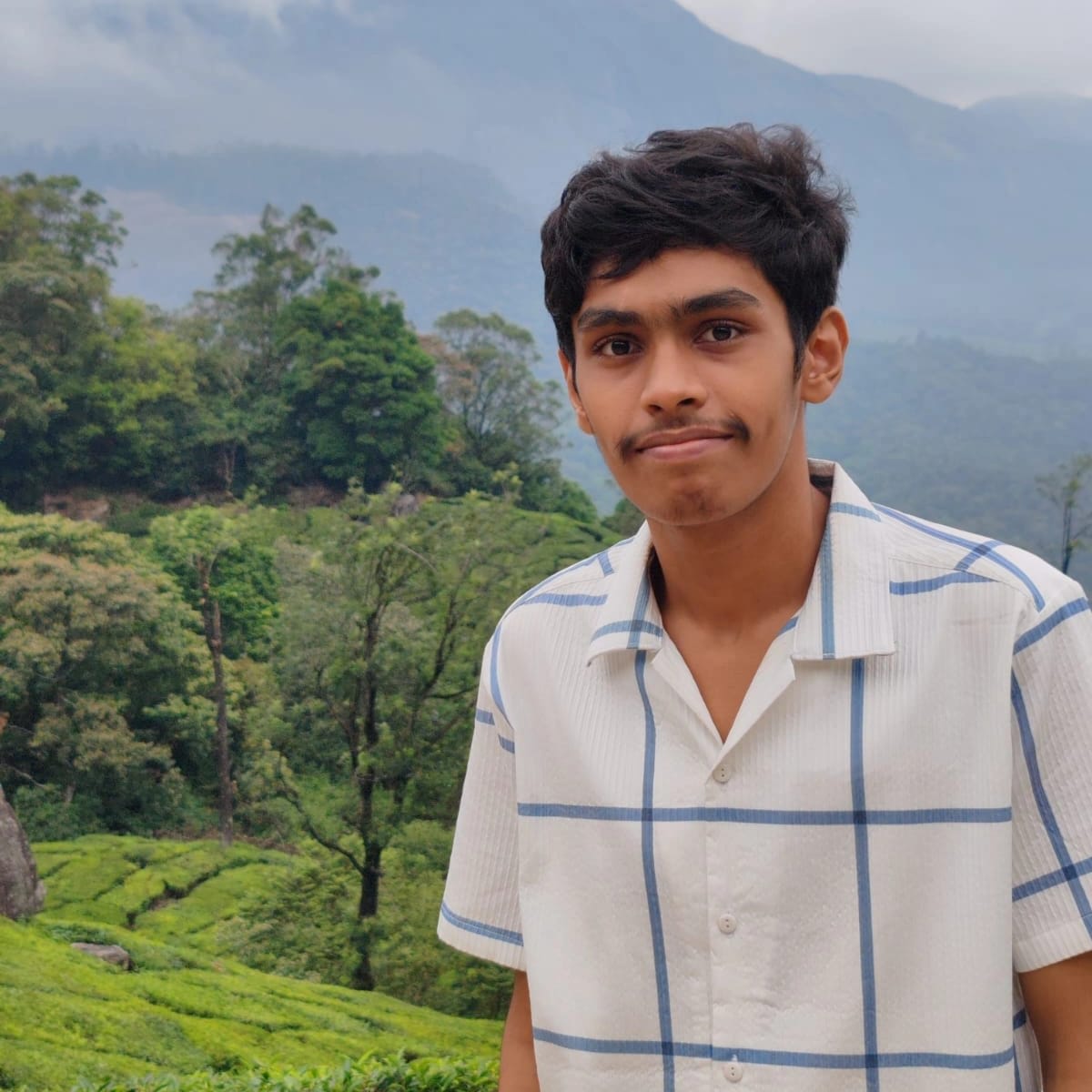 Aadil Regi Hussain