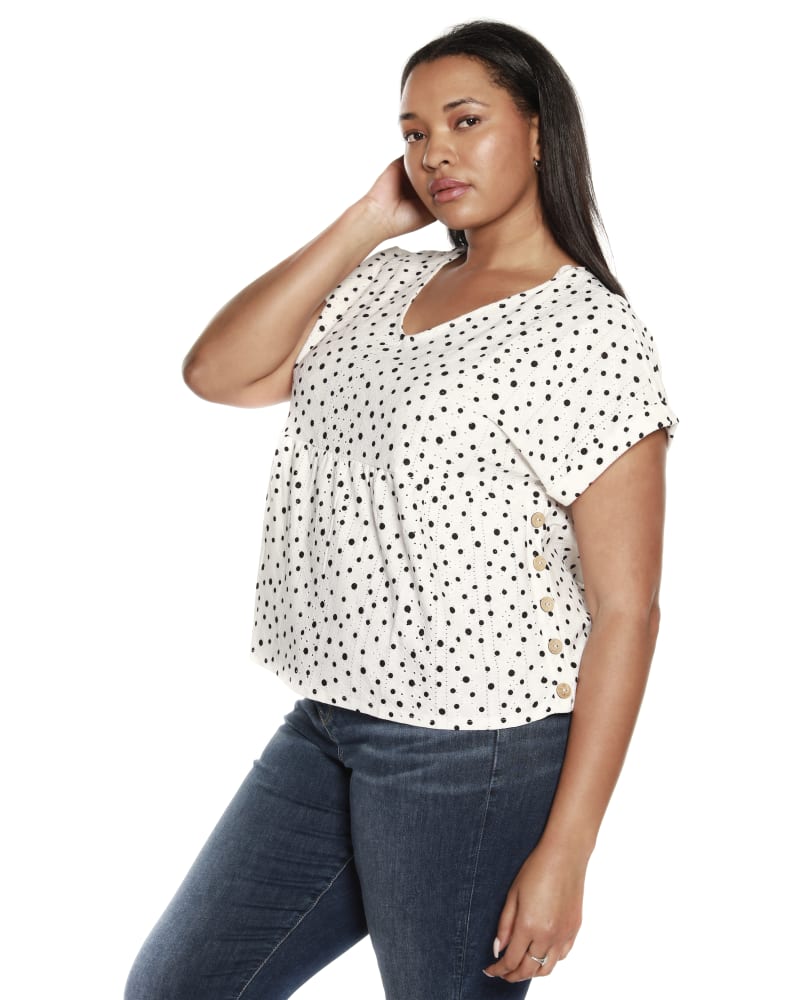 Plus Size Daphne Knit Eyelet Top | White / Black