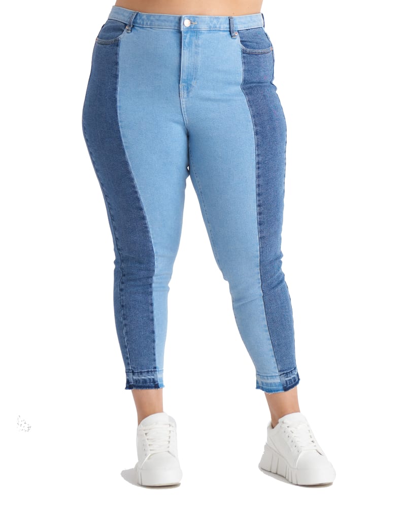 Plus Size Kaia Two-Toned Slim Fit Jean | Light Wash