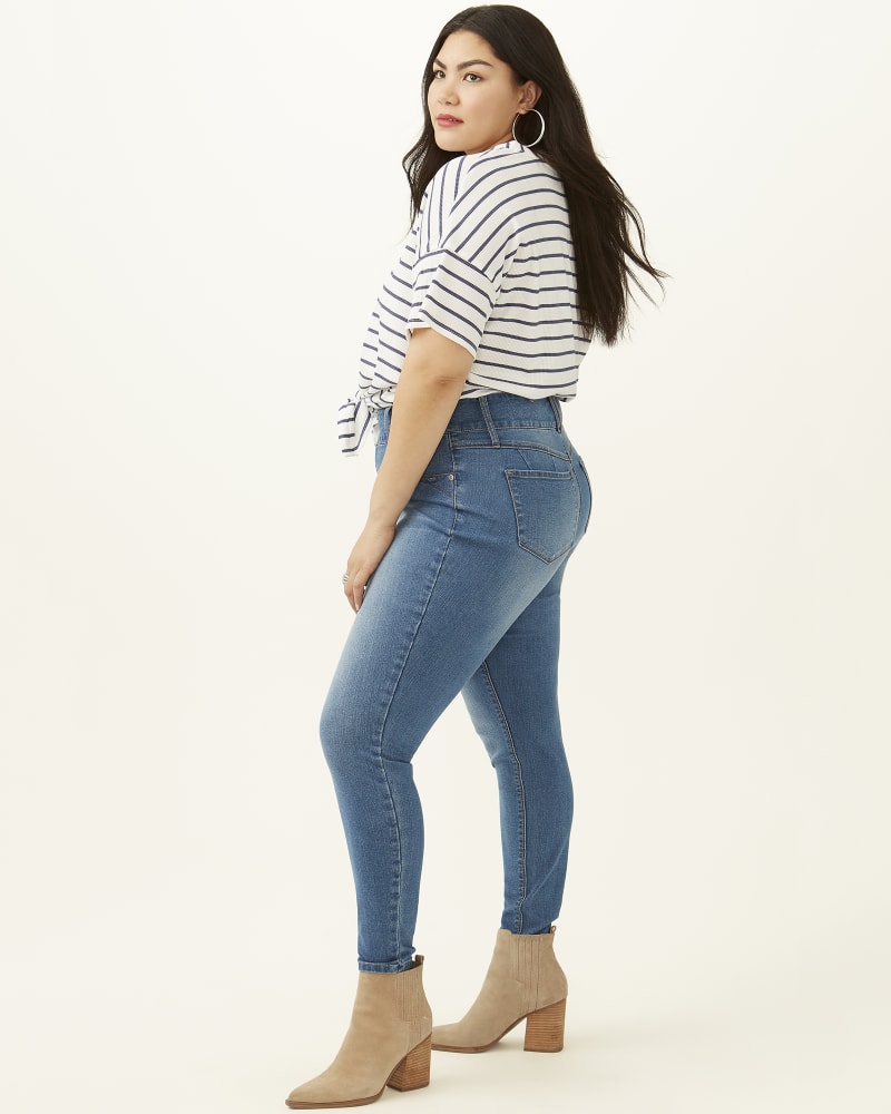 Plus Size Gracelyn Ankle Skinny Jean