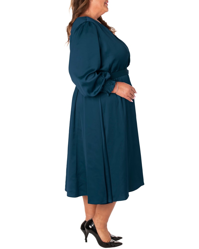 Plus Size Satin Crepe Long Sleeve Midi Dress