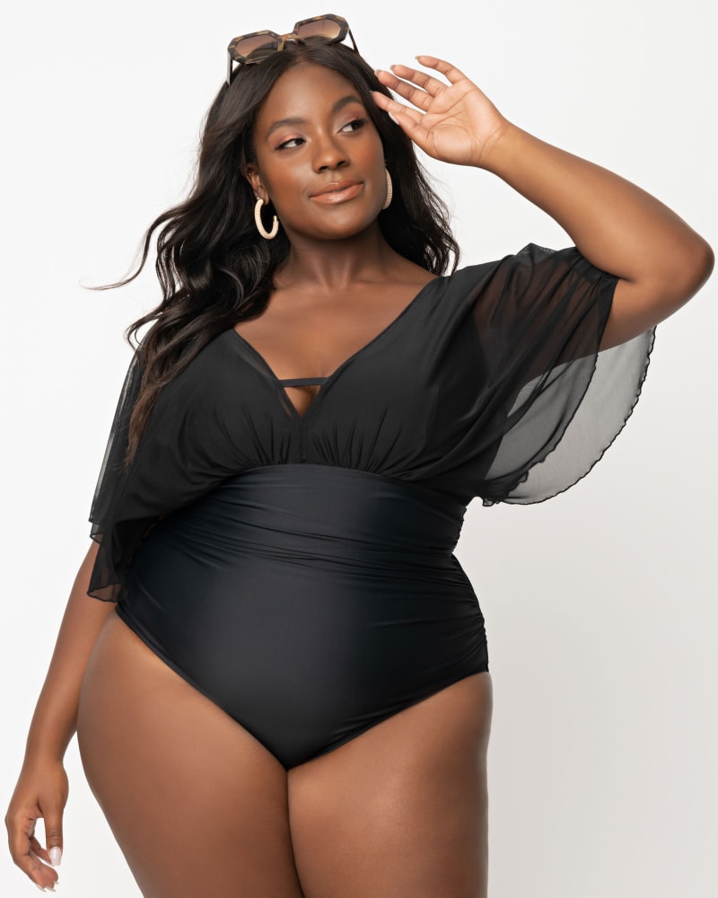 rynker På daglig basis Sequel Unique Vintage Plus Size Black Mesh Sleeved Torrey Swimsuit | Black Me