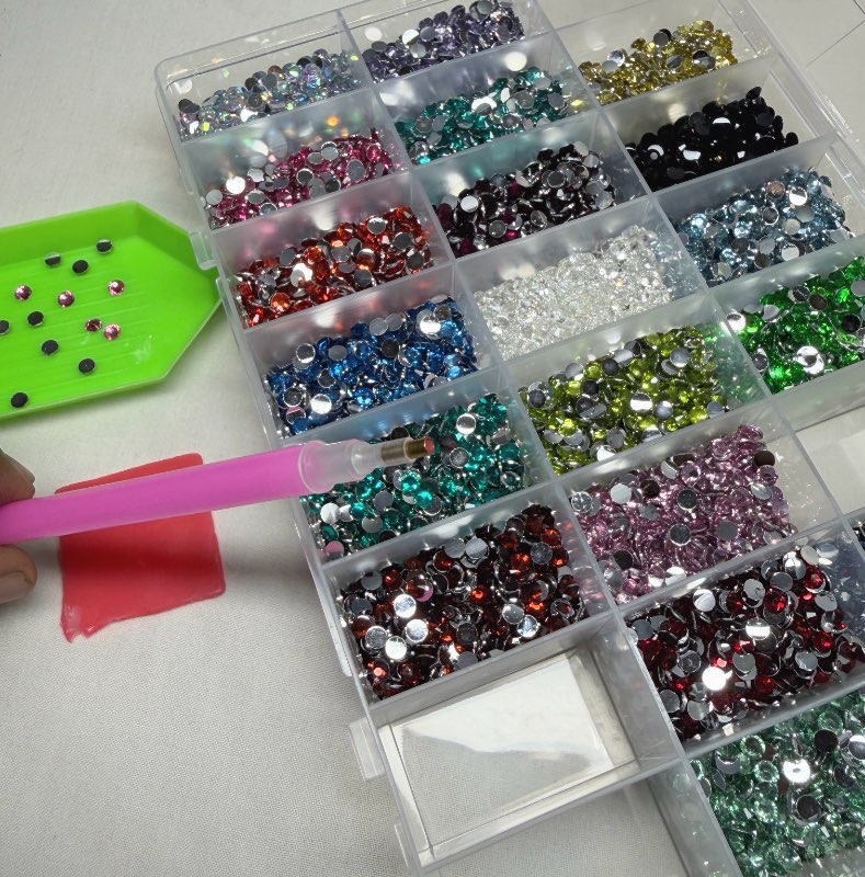 Crystal beads holder pen