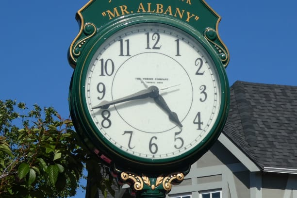 Mr Albany clock
