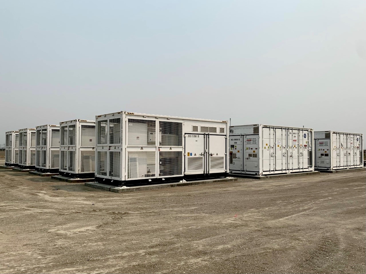 Photo of EBCE's Henrietta D battery energy storage facility in King's County, California