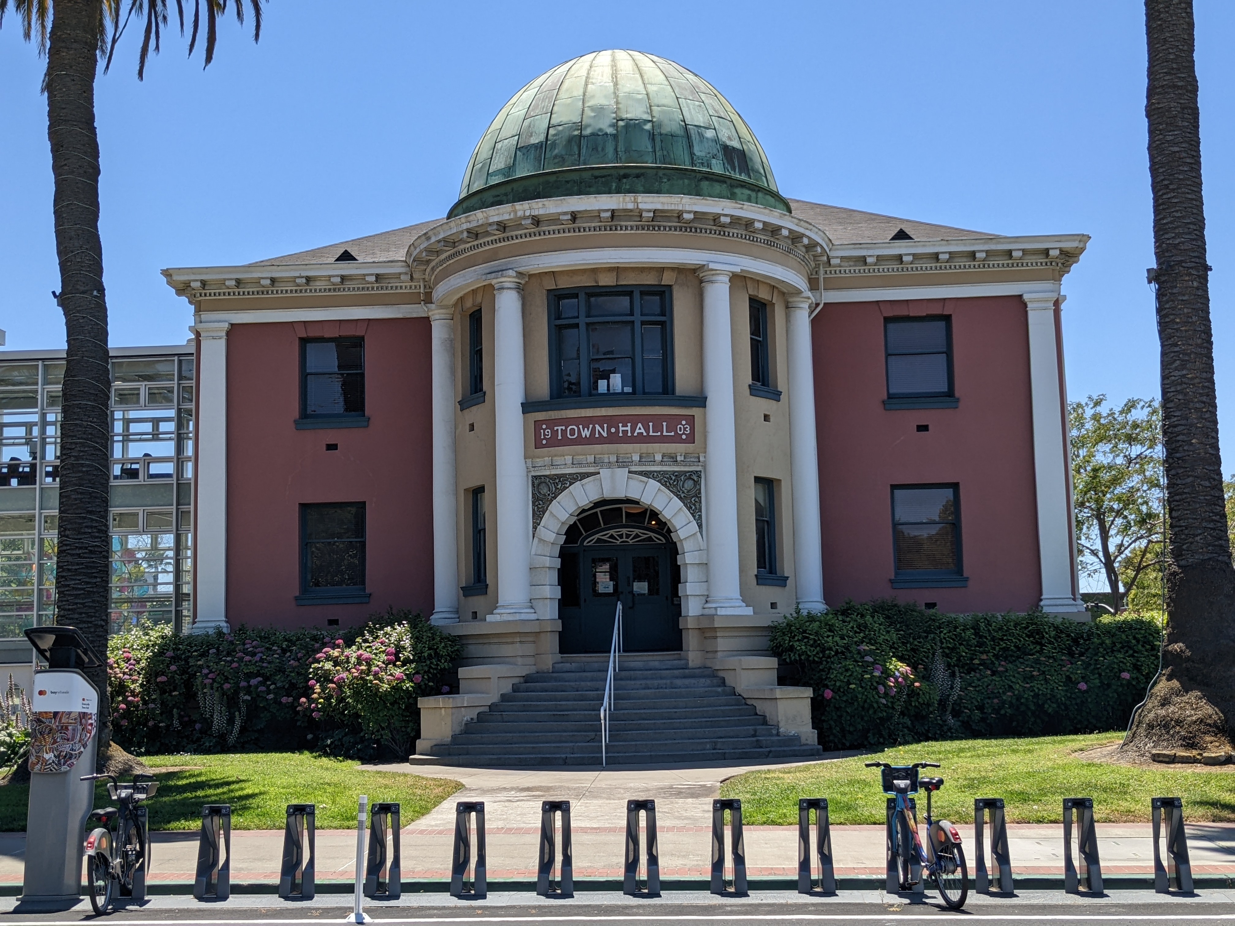 Emeryville Town Hall