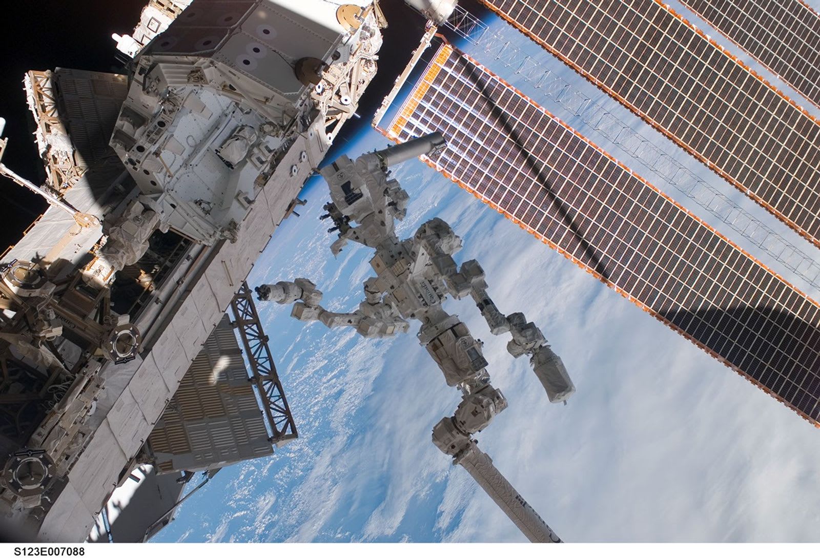 New Space Station Robot Asks to be Called “Dextre the Magnificent”