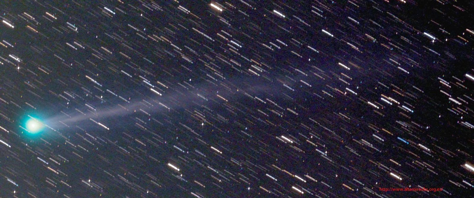 Comet McNaught Becoming Visible to the Unaided Eye