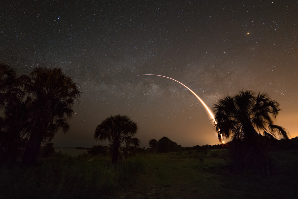 Falcon 9 and Milky Way