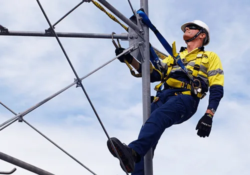EPPs para trabajos en Alturas