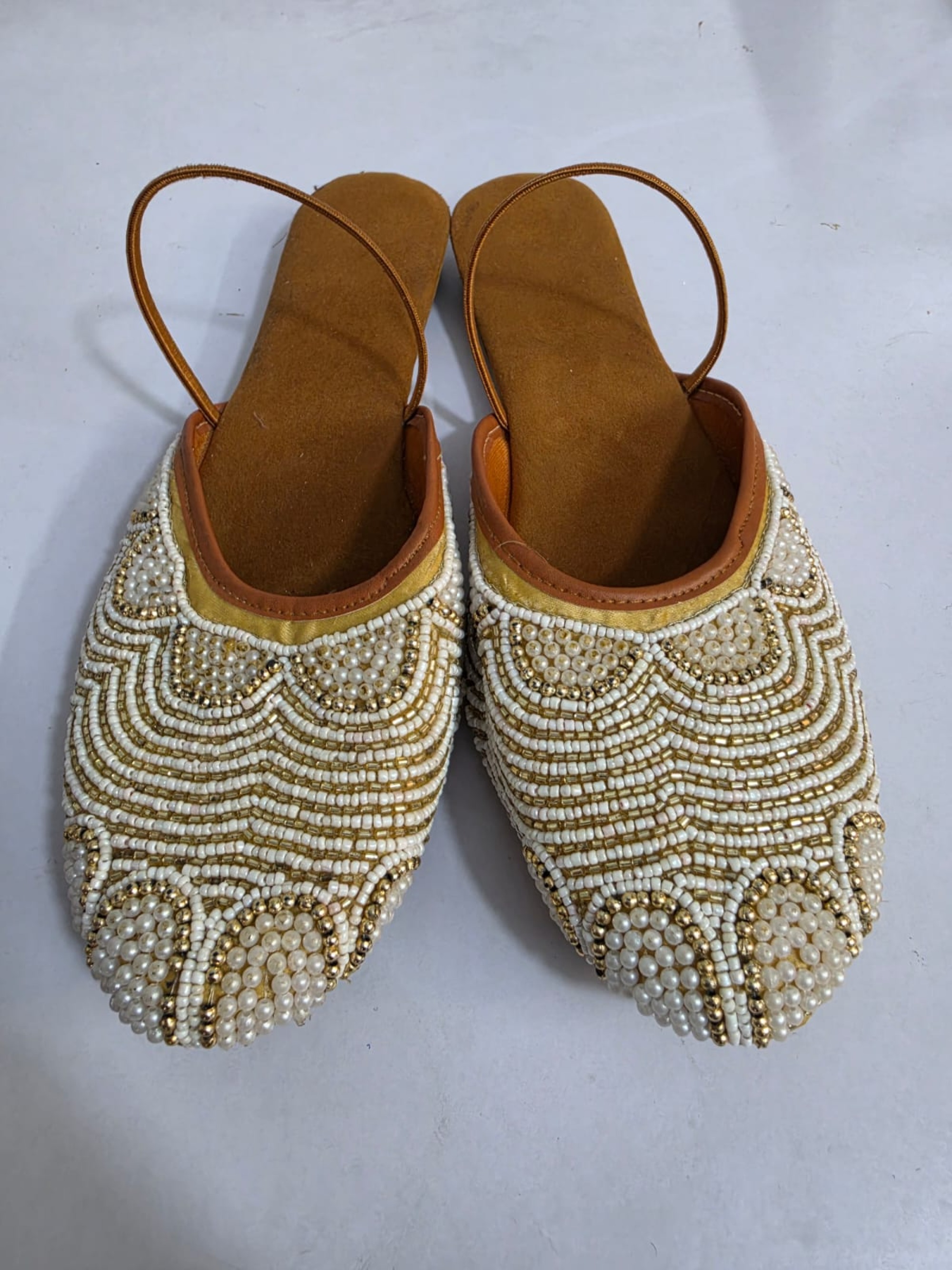 Handcrafted Rajasthani jutti