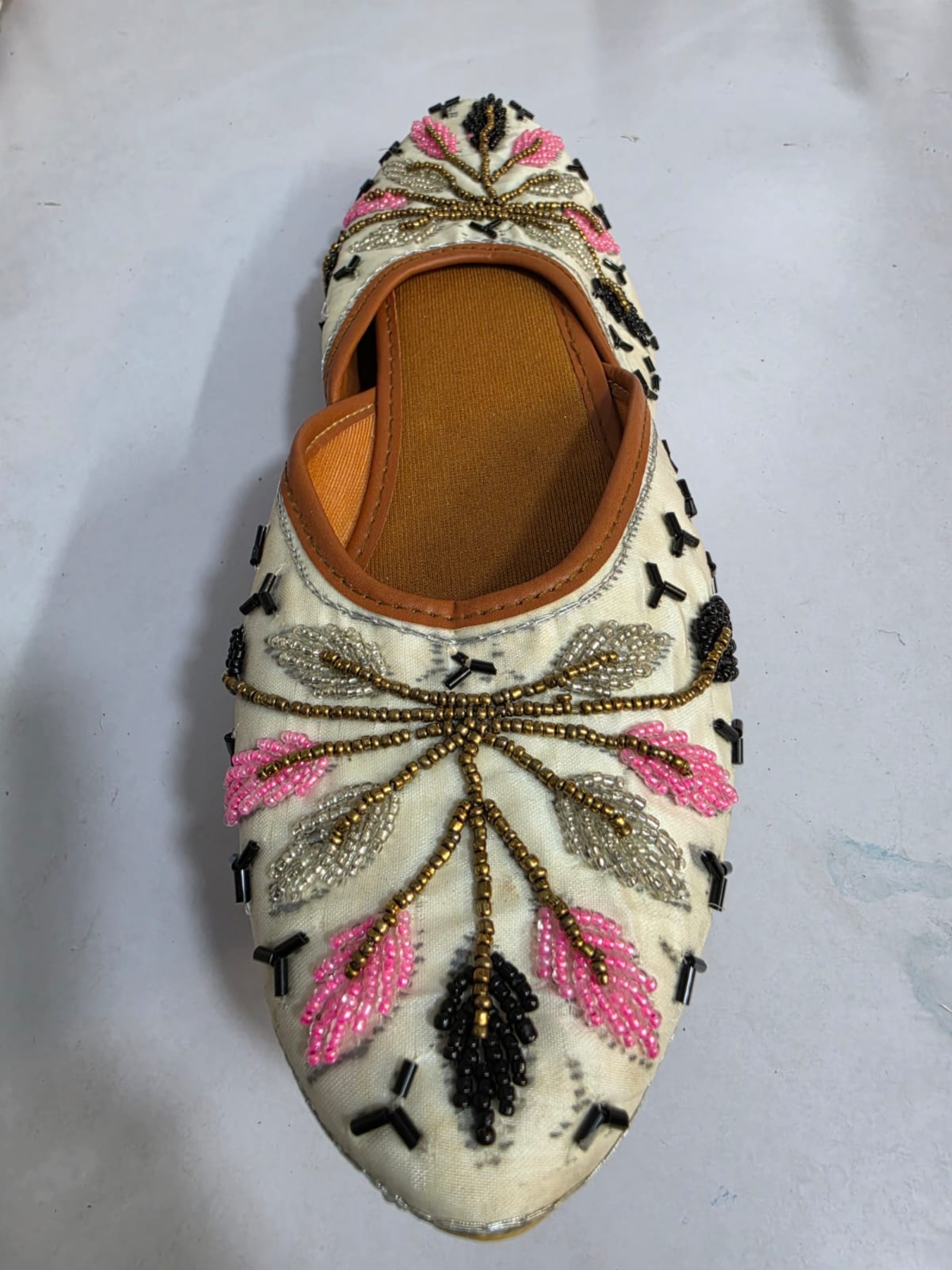 Punjabi handcrafted  jutti 