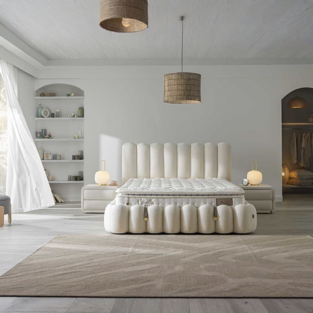 Vanilla Loop Boxspring