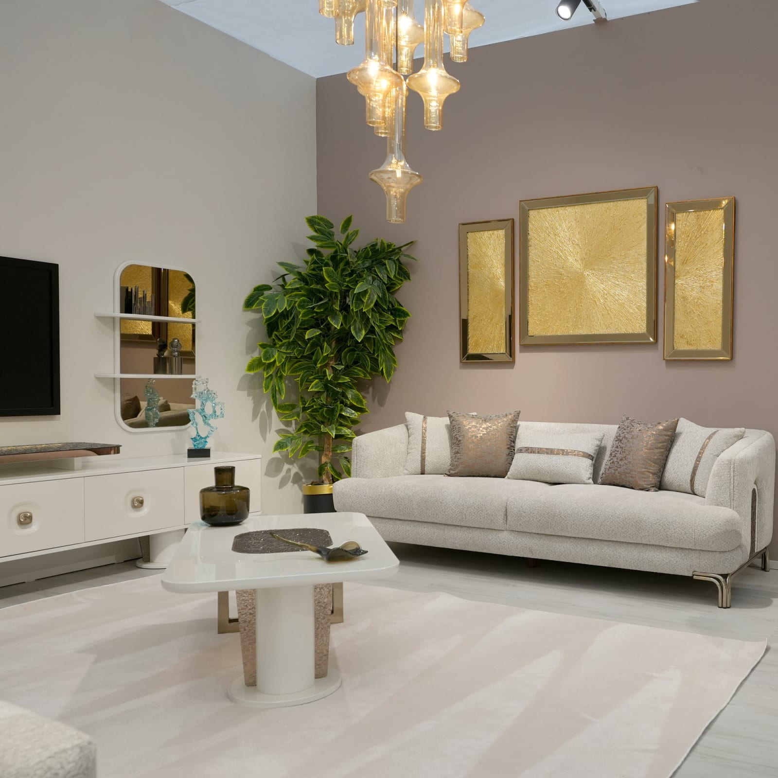 Li̇on Bankstel — 1