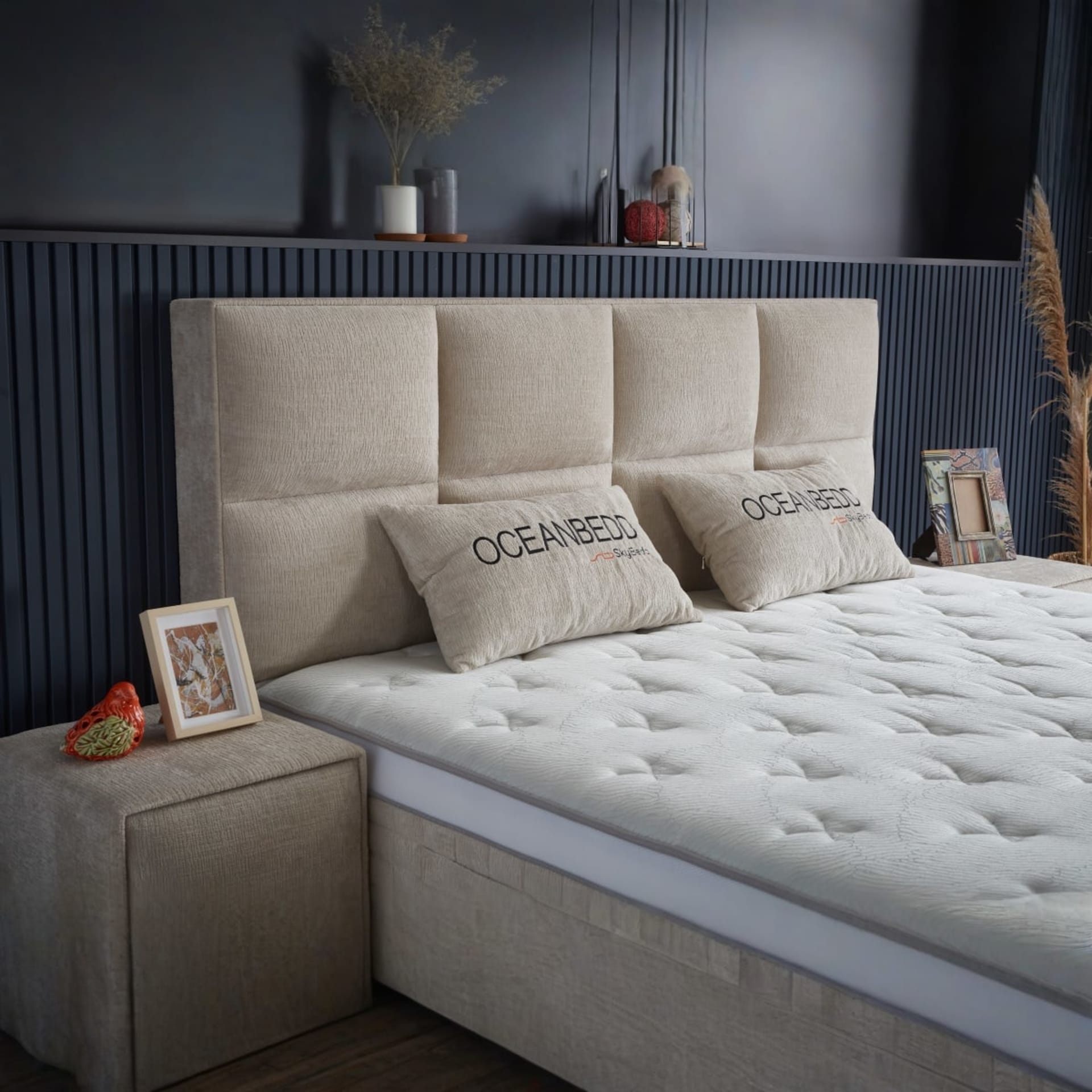Ocean Bedframe — foto 3 van 5
