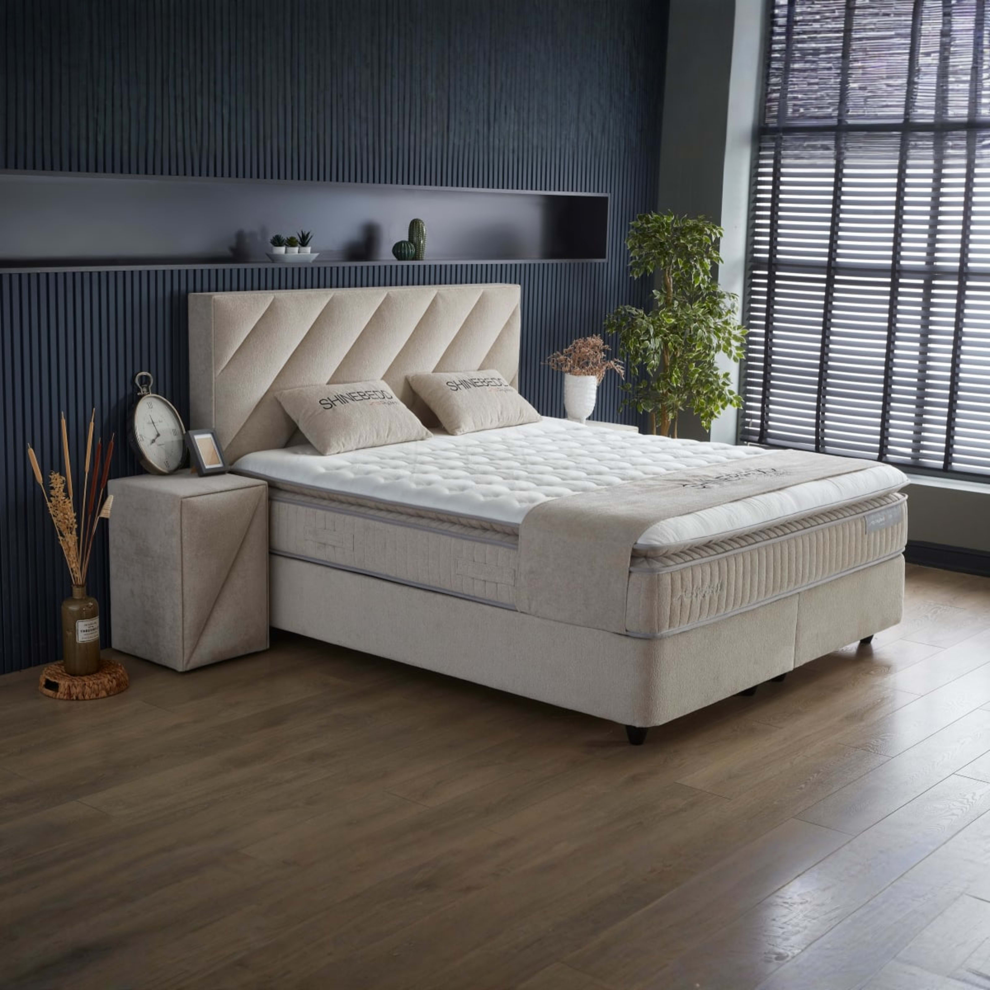 Shine Bedframe — 2