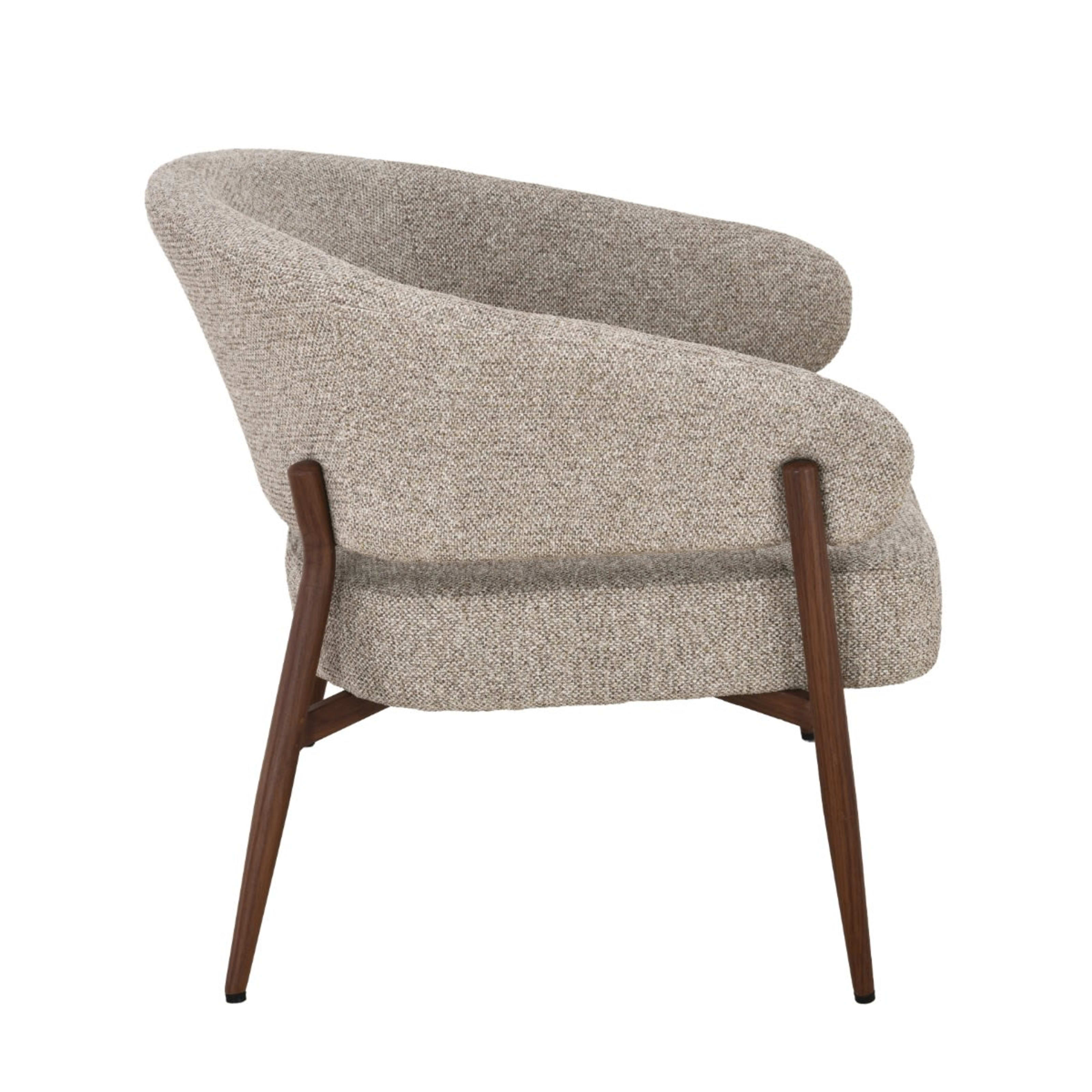 Dilan Hush Walnut — 3