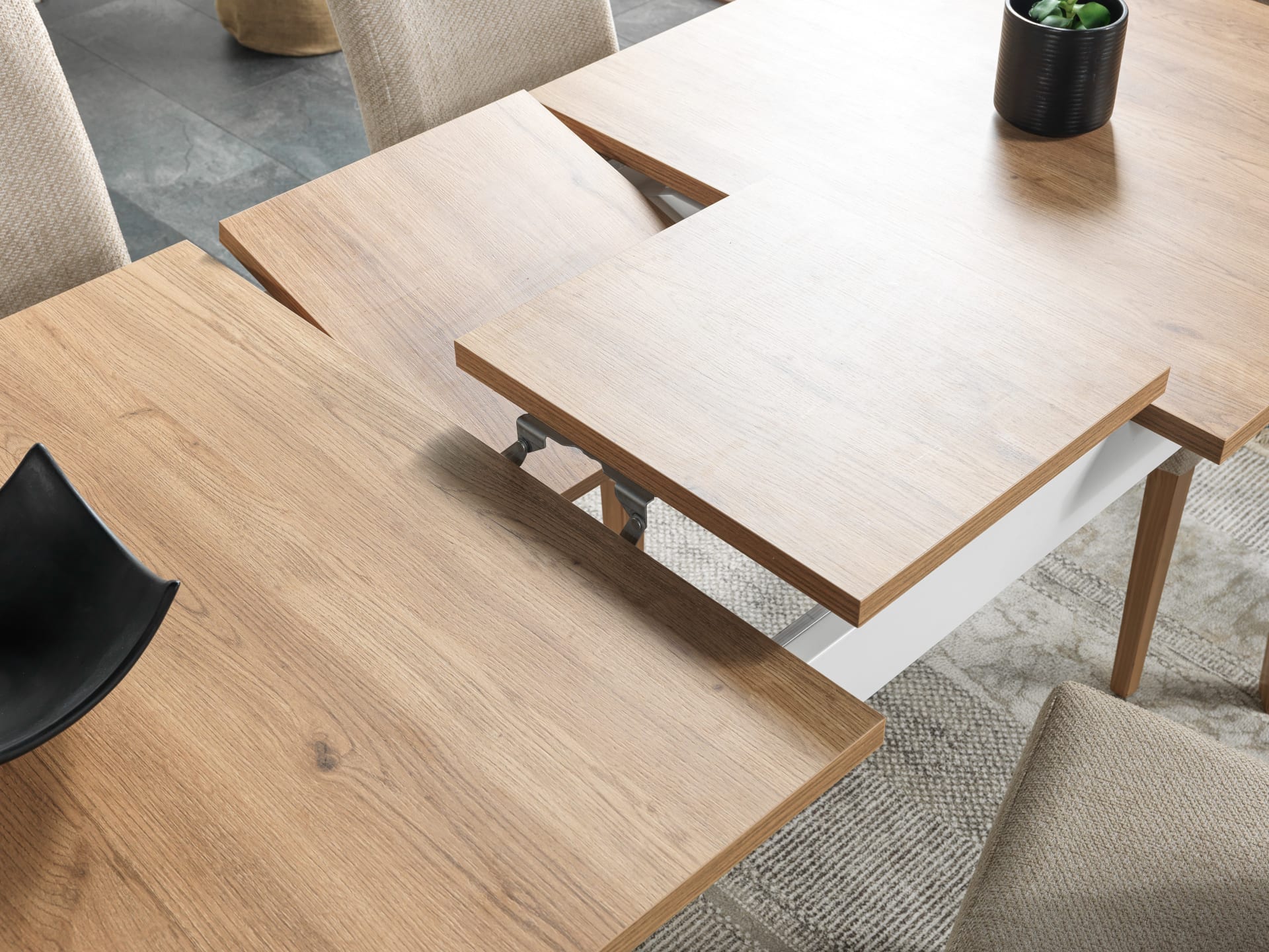 Capris Eettafel — foto 3 van 6