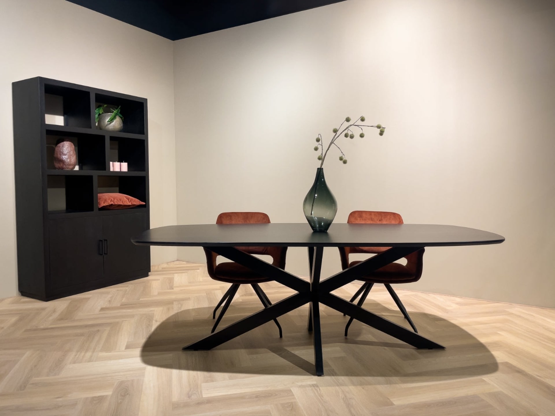 Jesper Danish Oval Black 230cm — foto 5 van 8