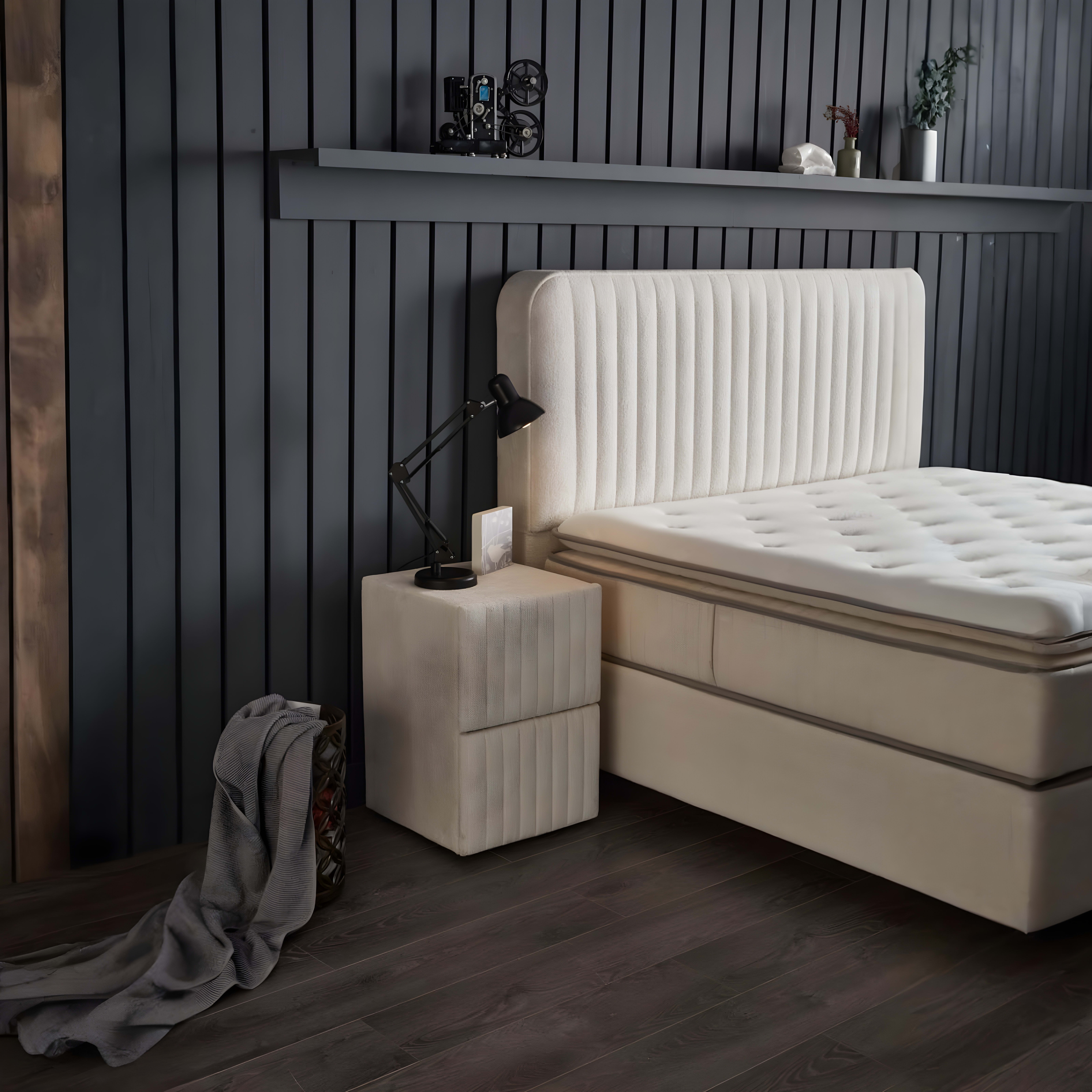 Brida Bedframe — 3