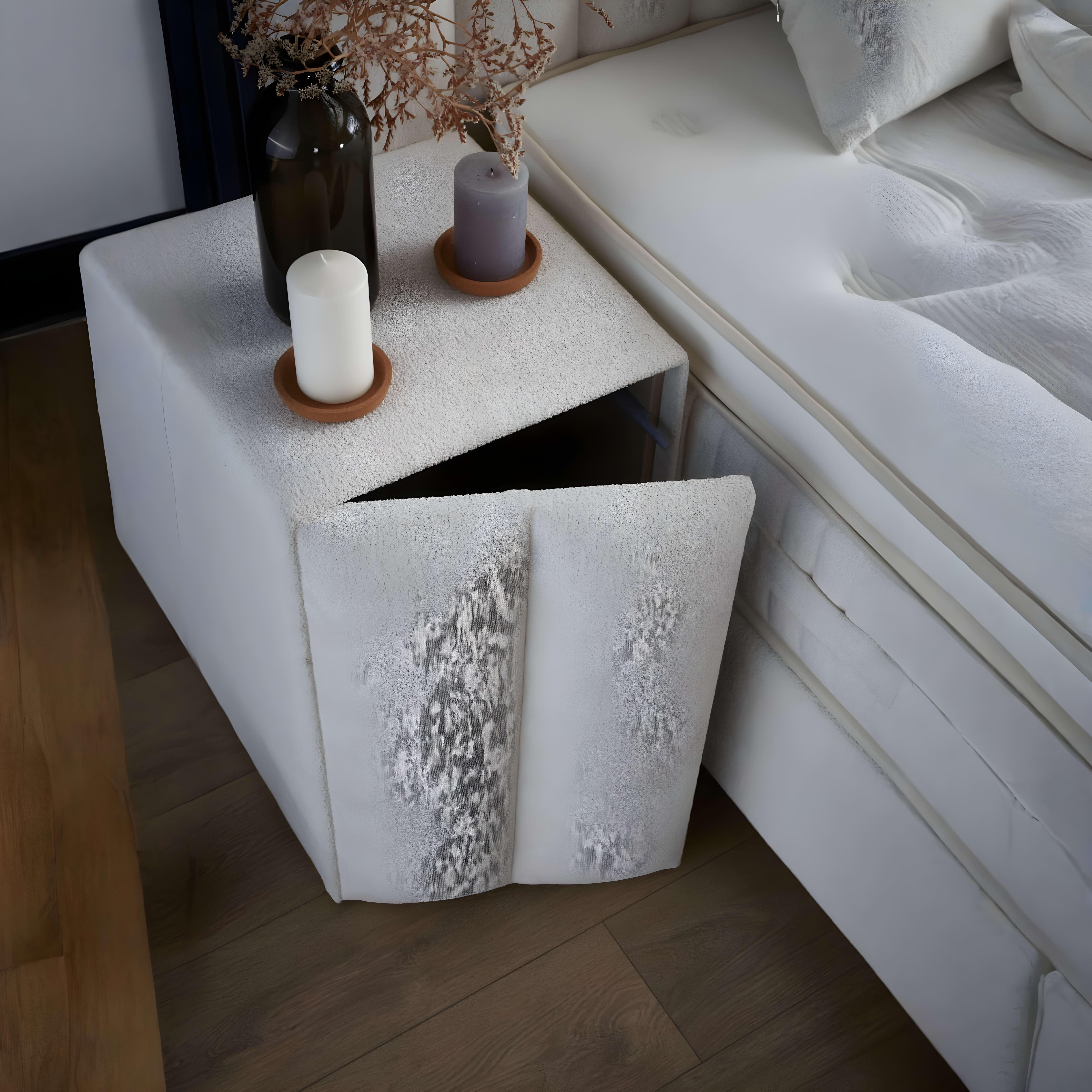 Woolly Bedframe — 4