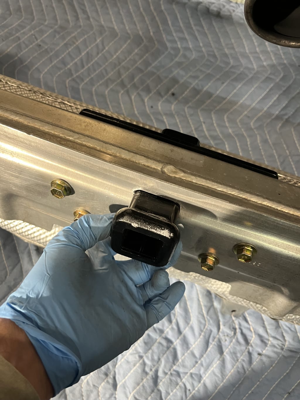 The bumper with hidden hitch as delivered to me.