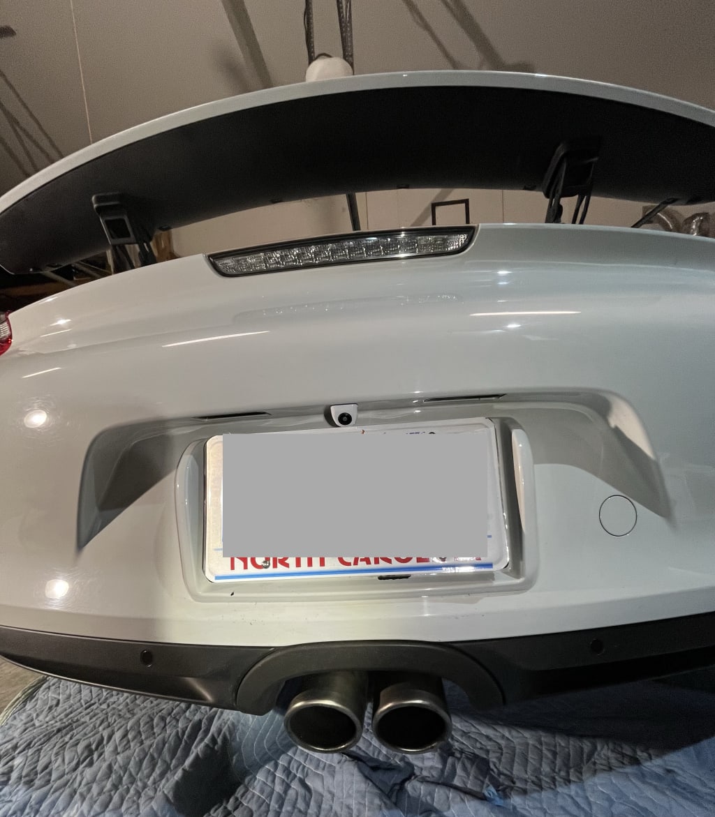 Closed position...you'd never know there's a hitch behind the plate!