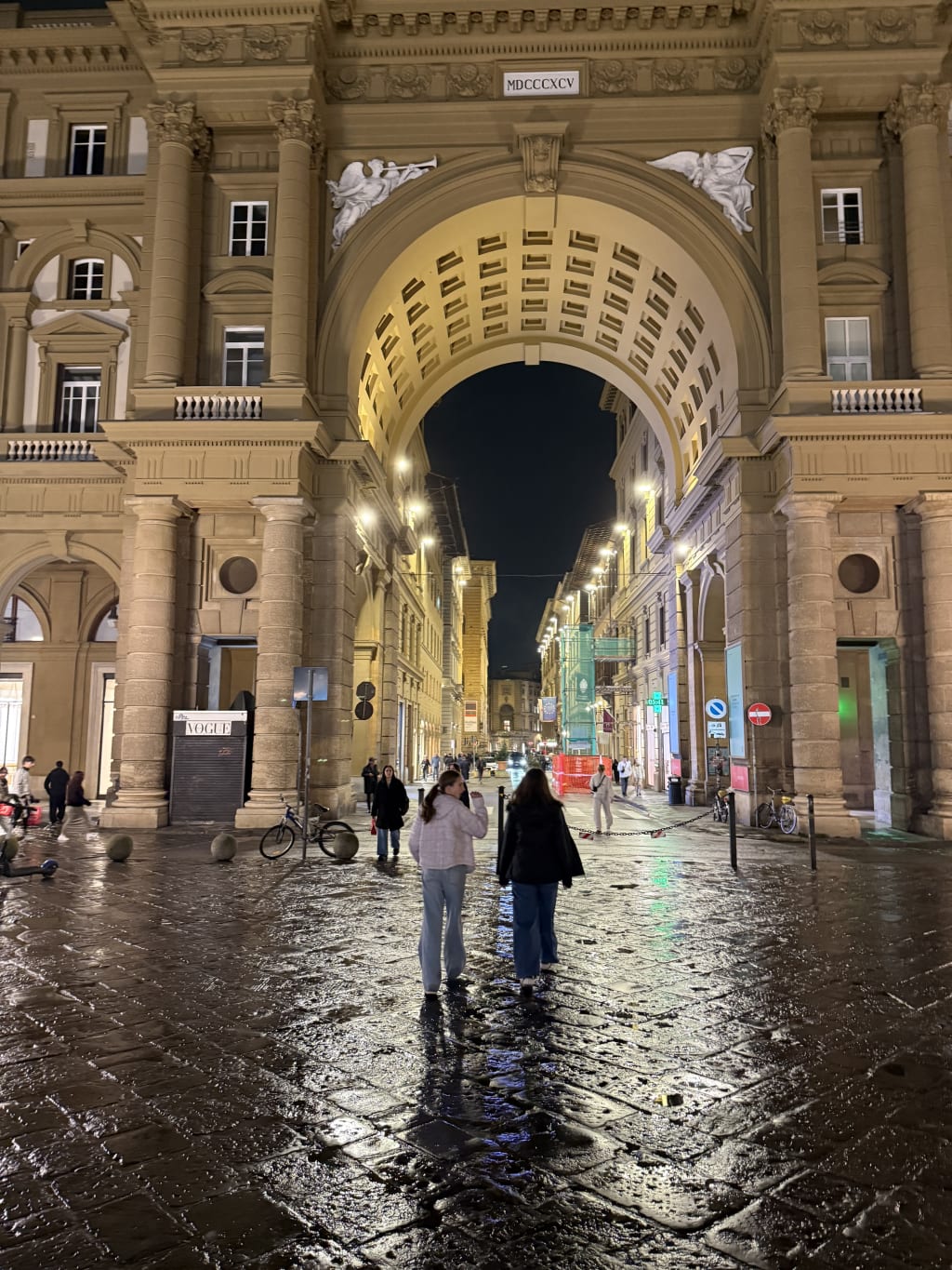 Done with culture, on towards gelato.