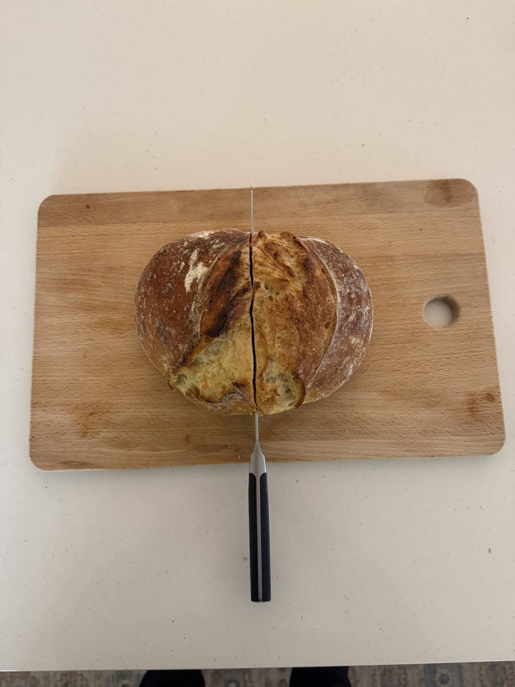 The best way is to first cut it in the middle. The crunch, the smell, the feel… 