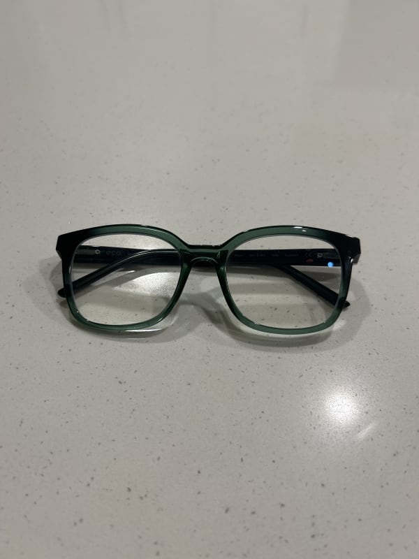 Green glasses 